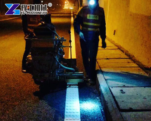 Thermoplastic Road Marking Equipment