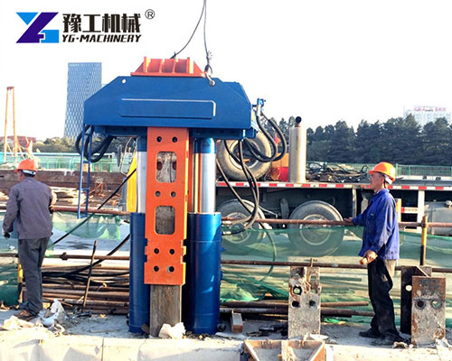 hydraulic Pile Extraction Device