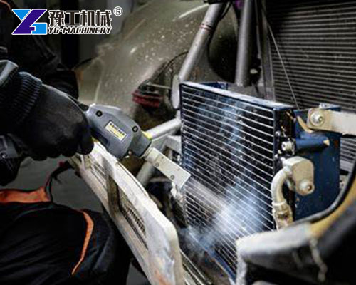 Dry Ice Engine Cleaning System