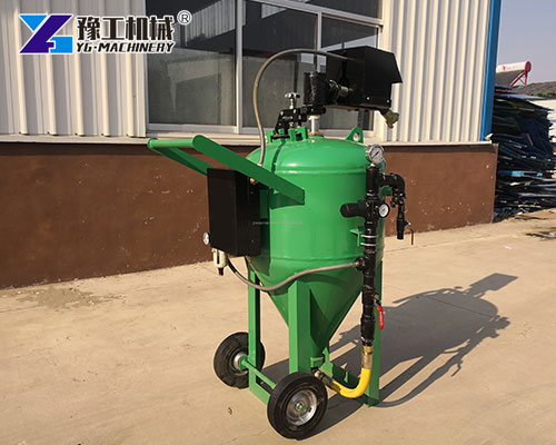 Industrial Wet Blasting Equipment