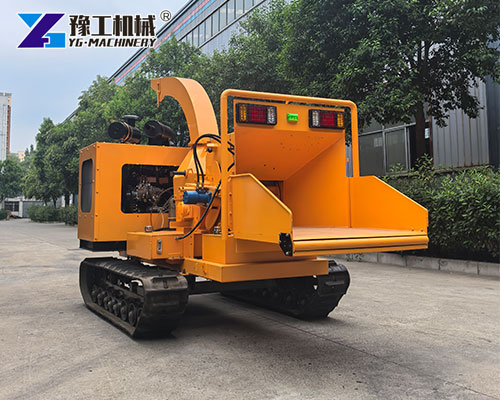 Diesel-powered tracked tree shredder