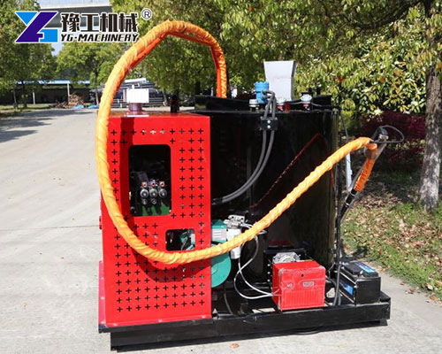 Professional road crack repair vehicle