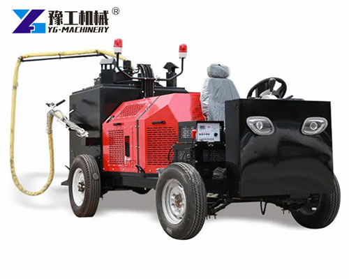 Ride-On Asphalt Crack Filling Machine