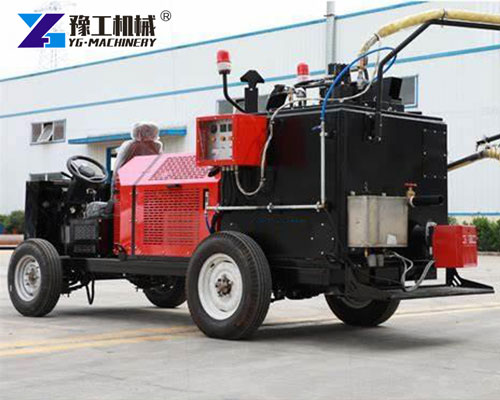 Self-Propelled Ride-On Crack Sealing Equipment