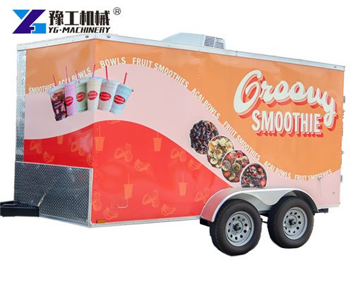 Smoothie trailer serving fresh fruit drinks