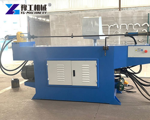 Stainless steel tube bending machine in factory