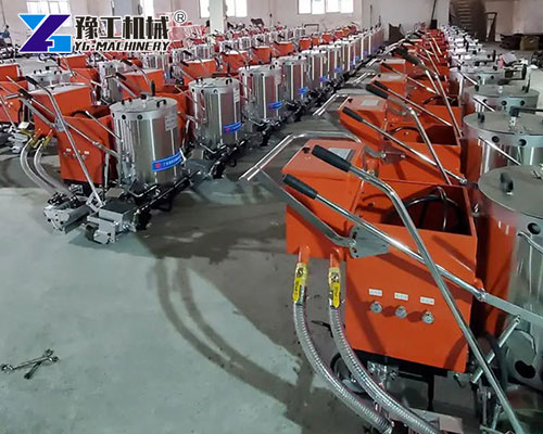 Automatic Road Marking Machine applying precise road markings