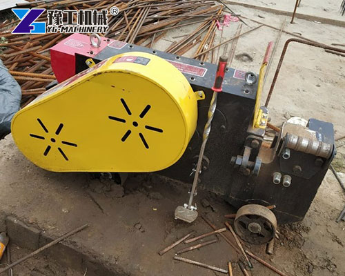 Hydraulic steel bar cutter for road bridge work