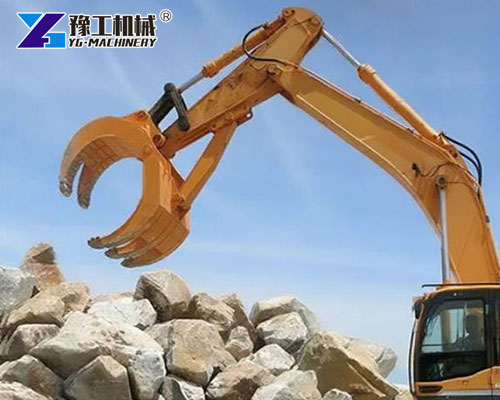 Rock grab attachment in quarry operation
