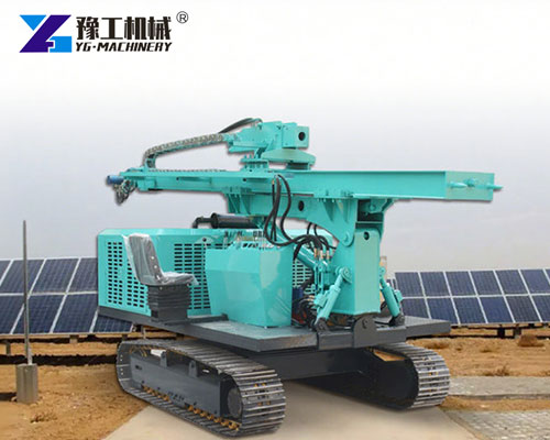 Tracked PV pile driver with hydraulic hammer