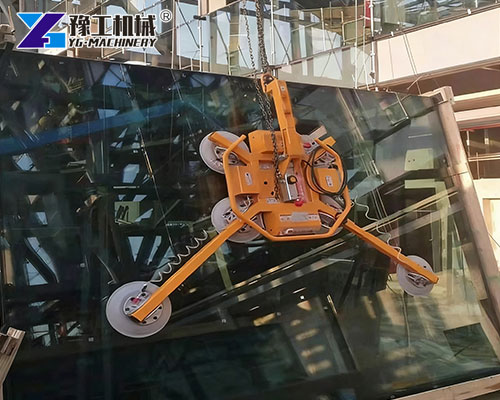 Glass suction lifter for curtain wall installation