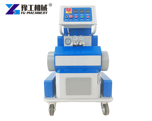 High-pressure polyurethane machine for roofing projects