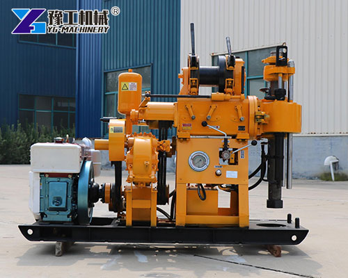 Hydraulic core drilling rig in operation
