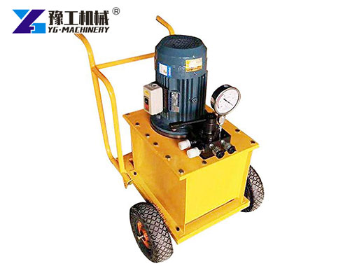 Hydraulic rock splitter with electric motor