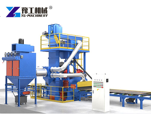 Industrial roller conveyor blasting equipment in factory