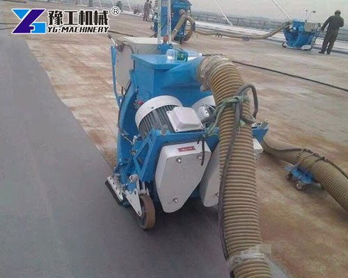Large concrete shot blasting machine for highways
