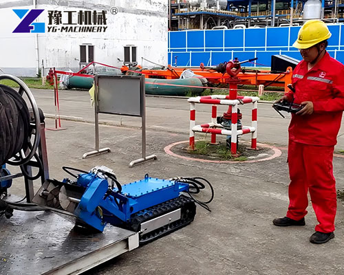 Portable underwater cleaning robot in operation