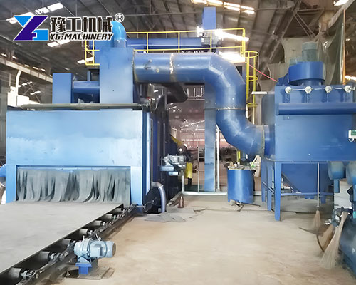 Steel plate shot blaster cleaning surface rust