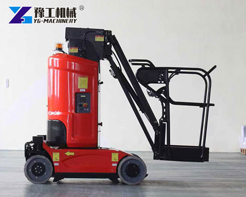 Small vertical mast lift for warehouses